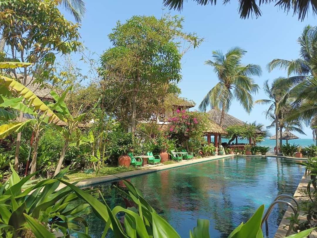 Full Moon Beach Resort Mui Ne Esterno foto