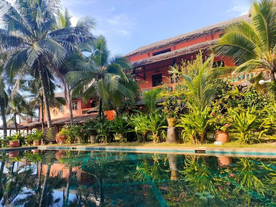 Full Moon Beach Resort Mui Ne Esterno foto